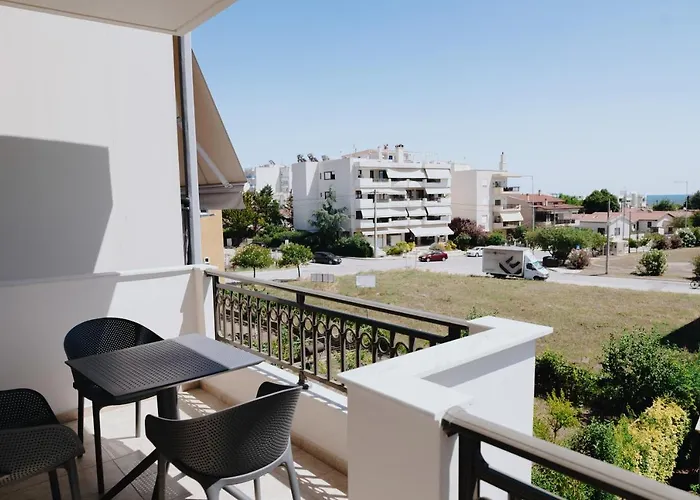 Alexandra Boutique Residence Seaside