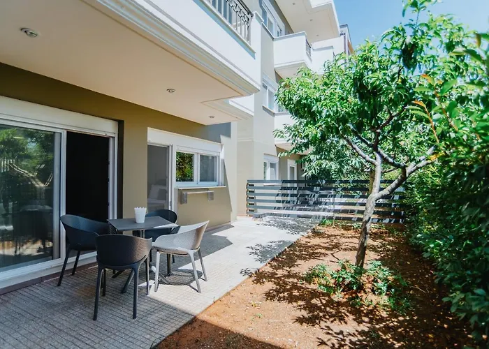 Alexandra Boutique Residence Seaside